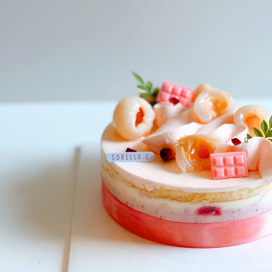 Lychee Rose Almond 6"