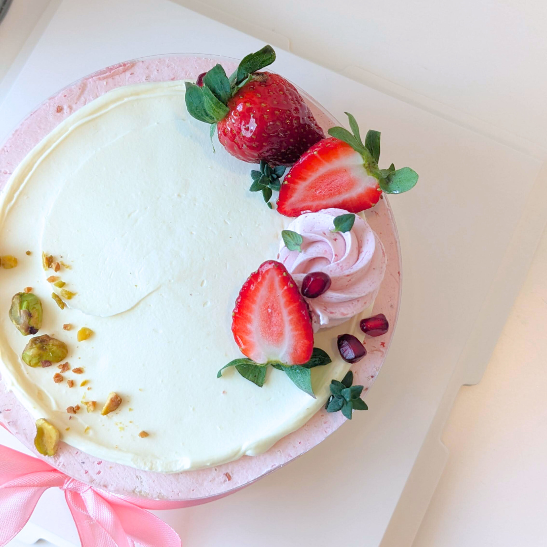 Strawberry Lemon Pistachio 6“